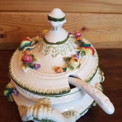 Lot-B21 Vintage Capodimonte Ceramic Serving Tureen Soup Bowl w/ Ladel
