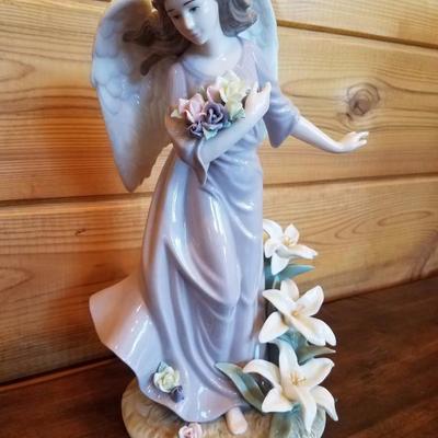 Lot-B70 12.5" Porcelain Angel w/ Flowers Decorative Painted Figurine 