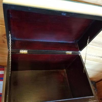 Lot-B9 Wooden Explorers Hidden Chest Book DÃ©cor w/ Stand