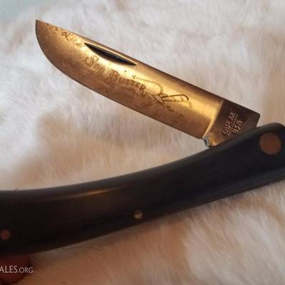 Lot-B34 28 Pc Case Knife Collection Original Productions w/ Wood Display