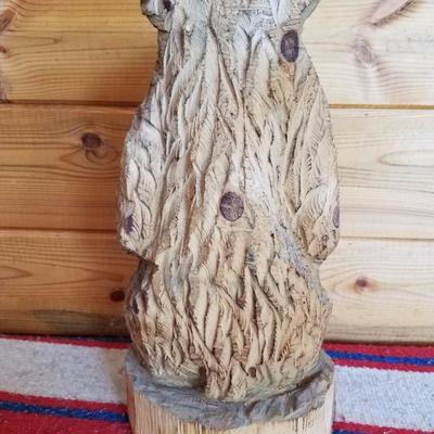 Lot-B38 Full Body Wooden Carved Bear Stump Decor