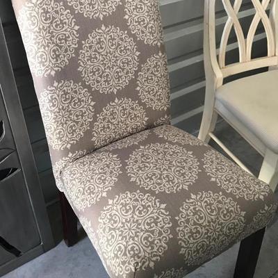 Brown chair 