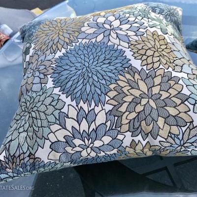Two pillows 