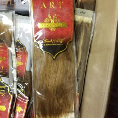 A lot of 350 misc Lord & Cliff Hair extentions
