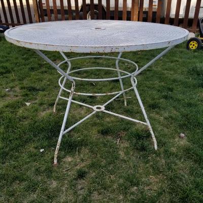 Vintage Metal Patio Table