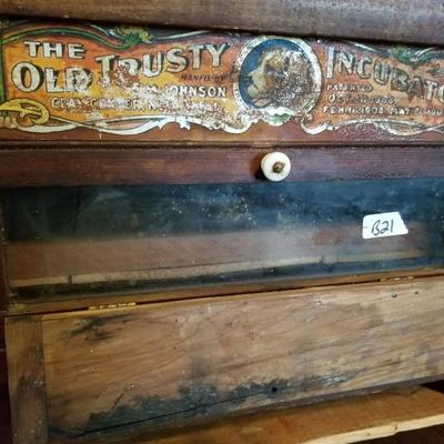 Early 1900"s The Old Trusty Incubator 