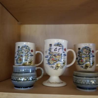 Set of 6 Ceramic Mugs/Cups