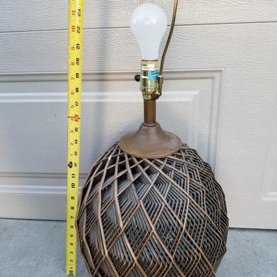 Vintage Brown Wicker Table Lamp Light