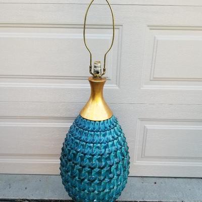 Giant Blue Pineapple Regency Style Lamp