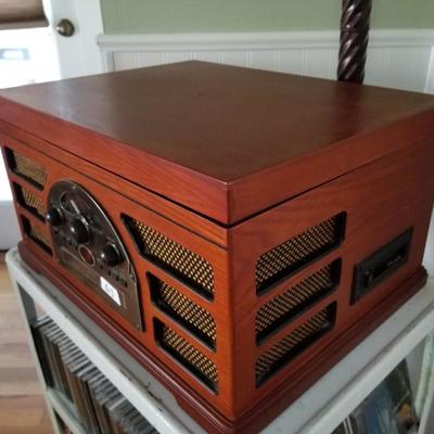 Crosley CR66 Radio Player