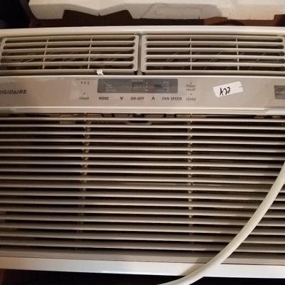Like New Frigidaire Air Conditioner 550 Sq. Ft