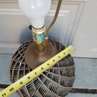 Vintage Brown Wicker Table Lamp Light