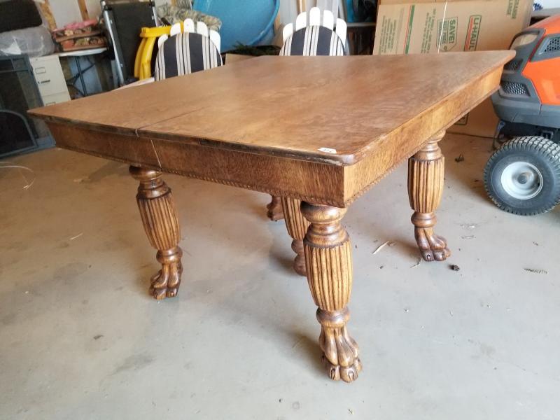 Vintage Hand Carved Claw Foot Solid Wood Table | EstateSales.org
