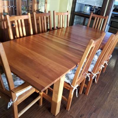 Handmade Solid Wood Amish Removable Leather Top Dining Table & Chairs