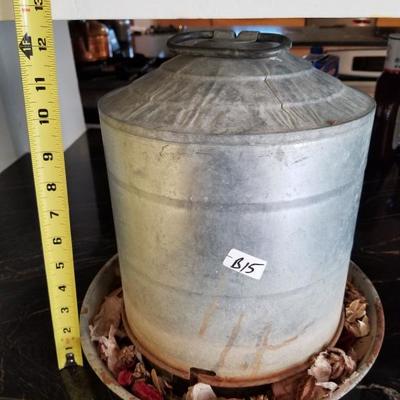 Small Decorative Metal Feeder