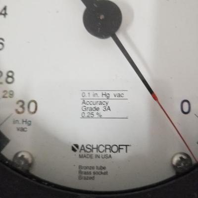 Ashcroft Bronze Tube Brass Socket Guage 