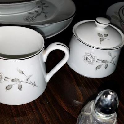 Rose China for 12 see all photos 