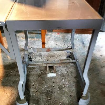 Metal Desk Stand