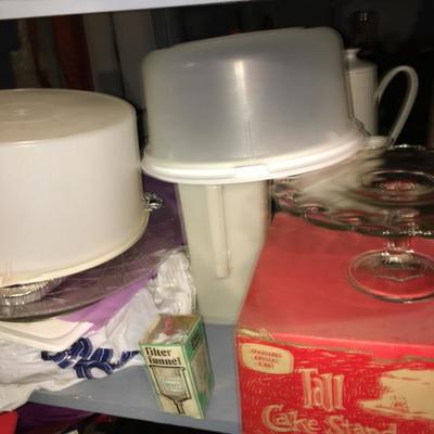 Tupperware and Cakestand