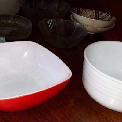 Vintage Bowl Set w/ Knox