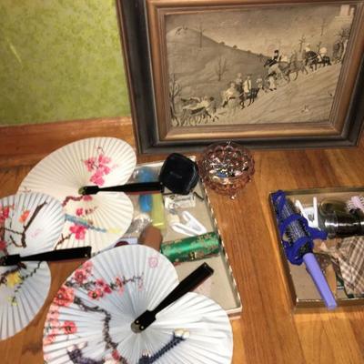 Art and Asian Fans
