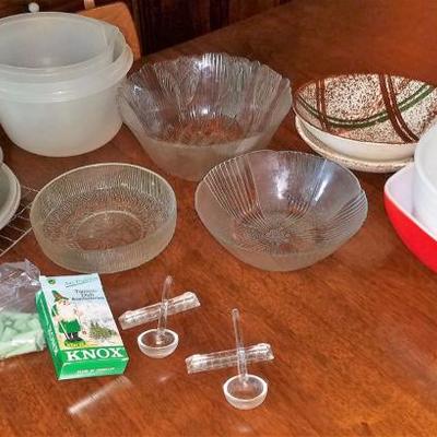 Vintage Bowl Set w/ Knox