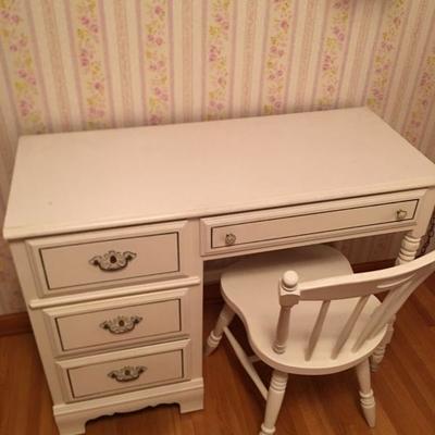 White Desk and Chair