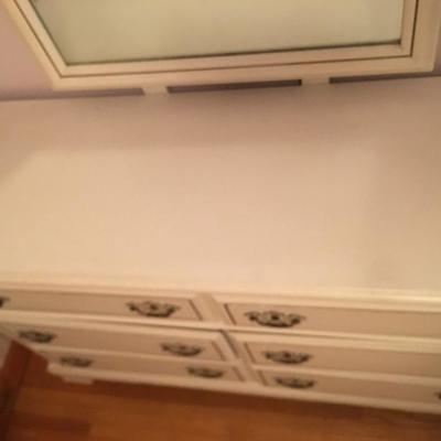 White Dresser with Mirror