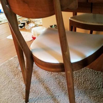 Drexel - Mid Century Dining Set w/Chairs and (2) Leaves