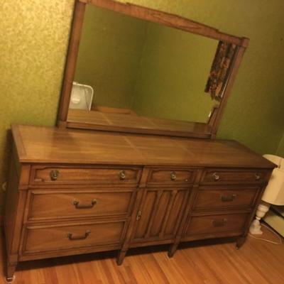 Mahogany Mid Century DREXEL dresser and Mirror