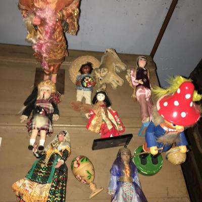 Dolls with Nutcracker