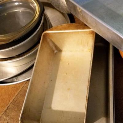 Baking Pan Collection with Pin