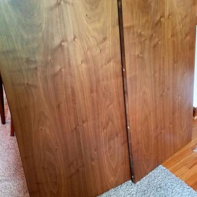 Drexel - Mid Century Dining Set w/Chairs and (2) Leaves
