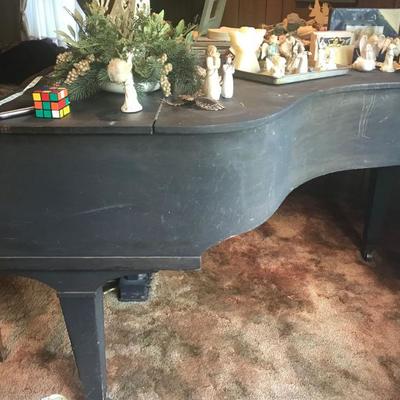 Grand Piano