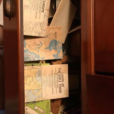Maps see pictures