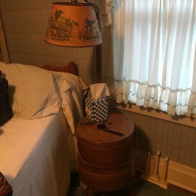Table Lamp Aged oak barrel