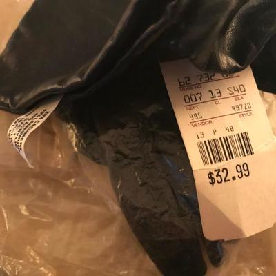 gloves gloves and more leather gloves