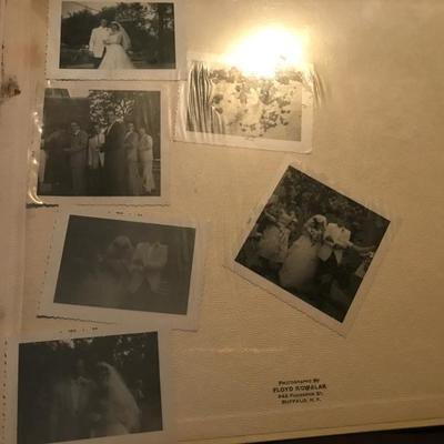 Storage Bench, Photos and contents