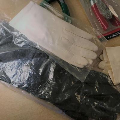 gloves gloves and more leather gloves