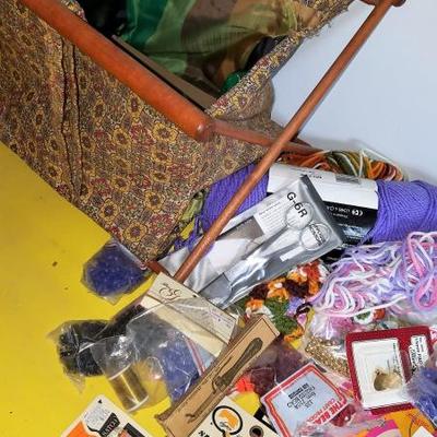 HUGE Sewing Lot Carry Sewing Bag and Whatnots -Lot #237 