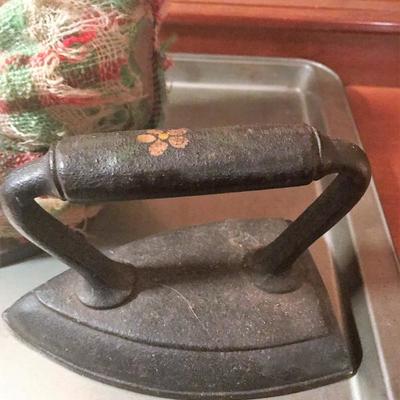 3 Pieces Made Of Cast Iron #11.  
