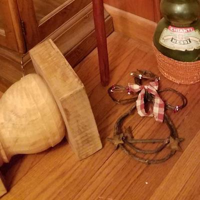 Architectural Salvage, Cane & Glassware Lot #77