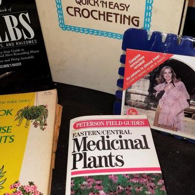 Hobbies Book #112 