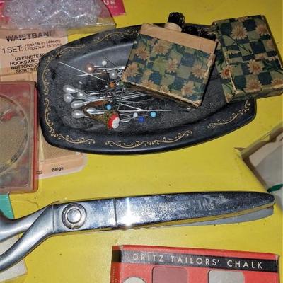 HUGE Sewing Lot Carry Sewing Bag and Whatnots -Lot #237 