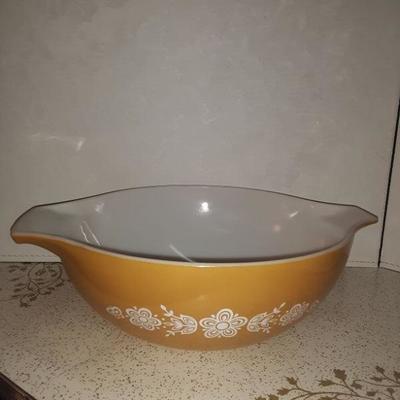 Vintage Pyrex