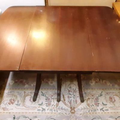 Duncan Phyfe Table