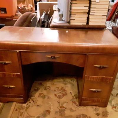 Vintage small desk