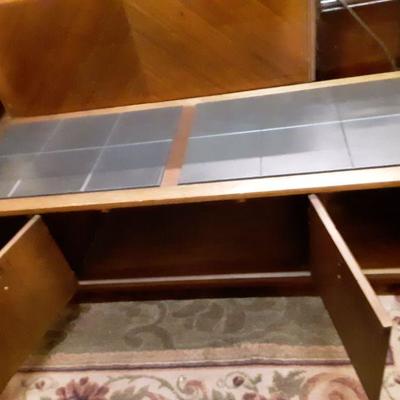 Coffee table & two end tables
