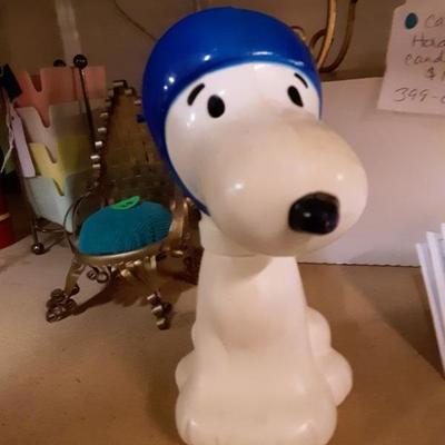 Snoopy Avon