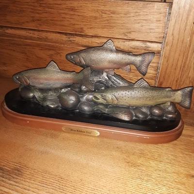 Big Sky Carvers statue